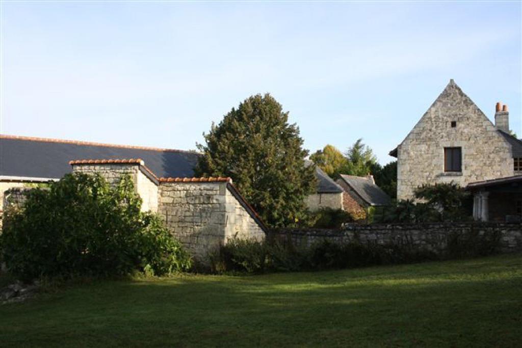 Bed and Breakfast Le Logis Du Peu Girard La Roche-Clermault Exterior foto