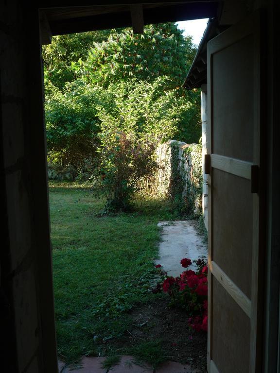 Bed and Breakfast Le Logis Du Peu Girard La Roche-Clermault Zimmer foto